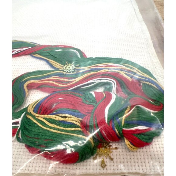 Christmas Stocking Crossstitch Kit Ted Santa Claus Embroidery Floss With Charms - Picture 5 of 6